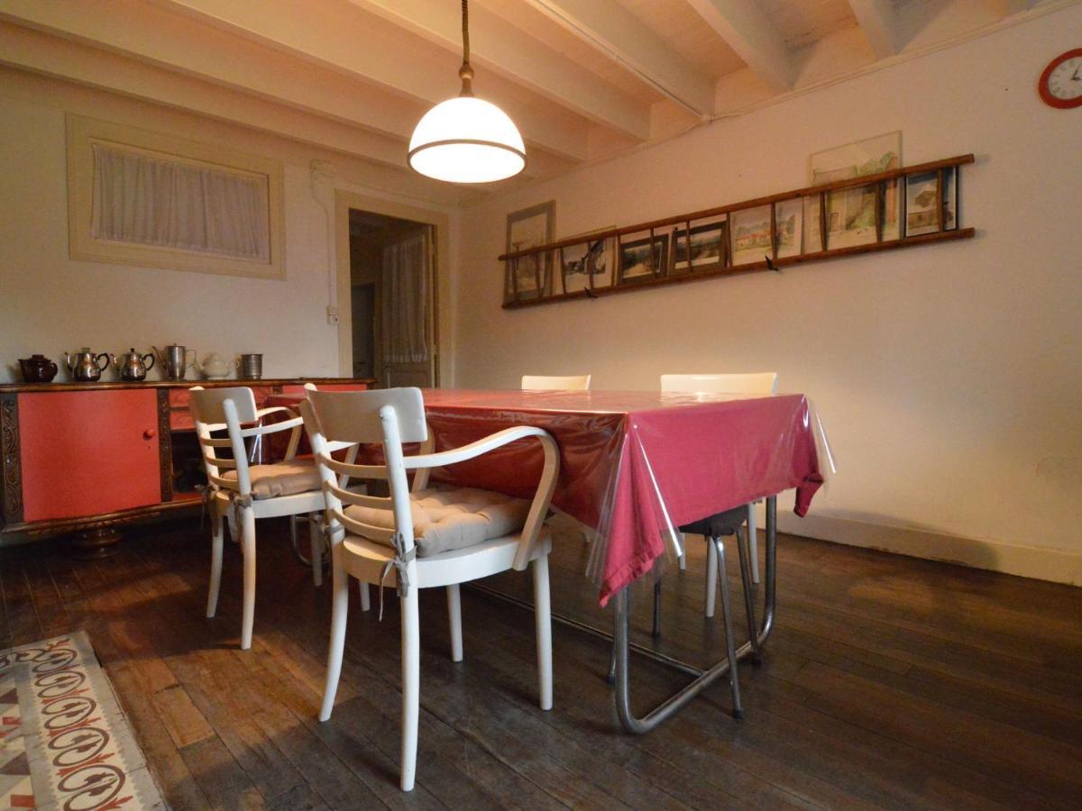 Barricourt Spacious Holiday Home Near The Forest מראה חיצוני תמונה